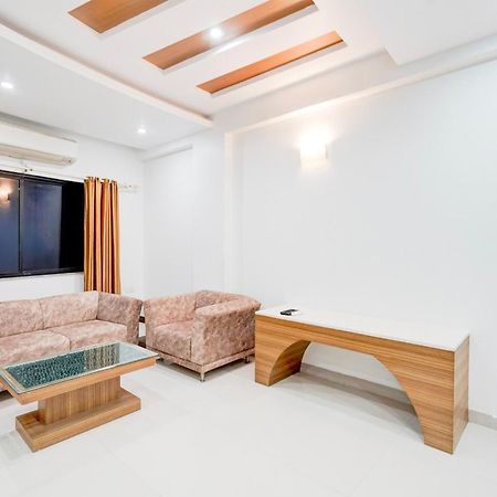 Super Townhouse Mg Road Porbandar Formerly Hotel Harmony Екстер'єр фото